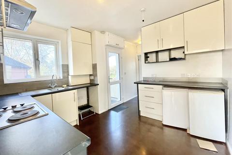 undefined, Cirencester