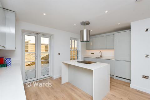 4 bedroom terraced house for sale, Fort Road, Old Town Mews, Margate, Kent
