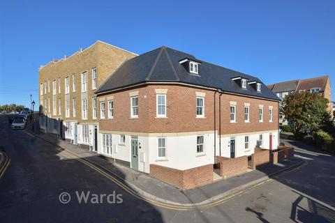 4 bedroom terraced house for sale, Fort Road, Old Town Mews, Margate, Kent