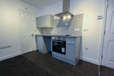 Studio to rent, Flat 2, Cheshire Cheese Apartments, High Street, Tunstall, Stoke-on-trent