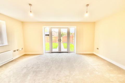 4 bedroom detached house for sale, Meadowside View, Alton ST10