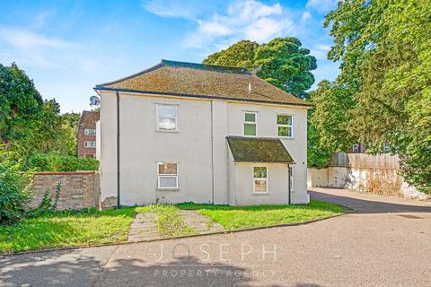 Flat 1, Chilton Court Belstead Avenue, Ipswich, IP2 8NS