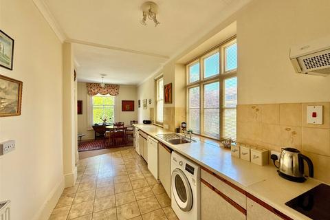 3 bedroom apartment for sale, Blackwater Road, Eastbourne, East Sussex, BN21