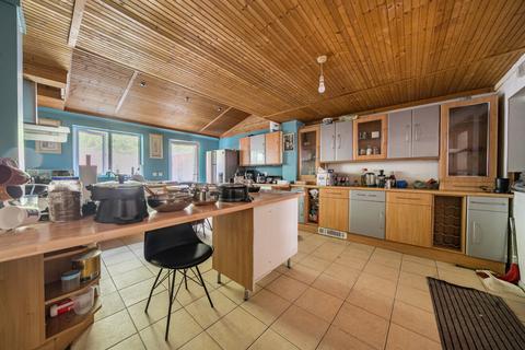 3 bedroom end of terrace house for sale, Loveridge Close, Upper Stratton, Swindon, SN2