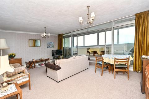 2 bedroom flat for sale, Grand Parade, Eastbourne