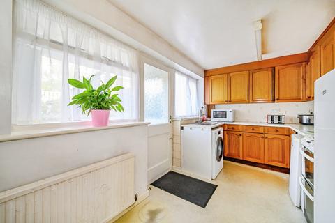 3 bedroom terraced house for sale, The Poplars, West Yorkshire, Leeds, LS20