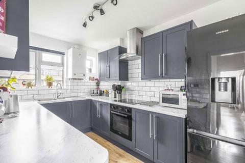 undefined, Oakhall Drive, Sunbury-On-Thames TW16