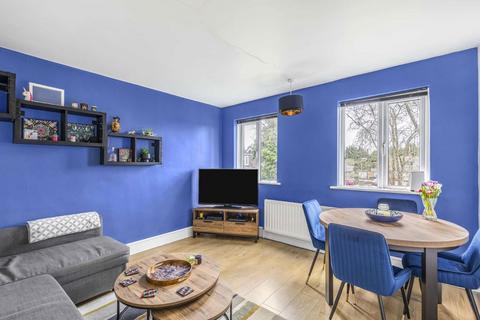 undefined, Oakhall Drive, Sunbury-On-Thames TW16