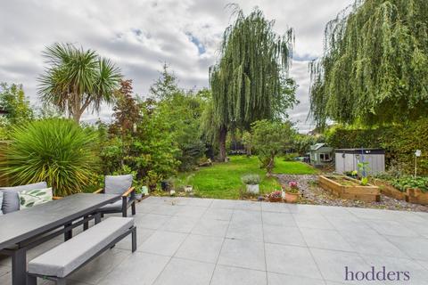 4 bedroom detached house for sale, Green Lane, Chertsey, Surrey, KT16