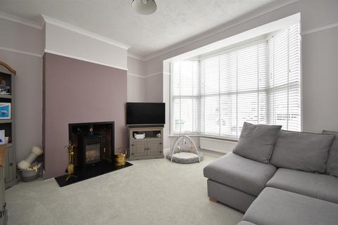 3 bedroom semi-detached house for sale - Bulverhythe Road, St. Leonards-On-Sea
