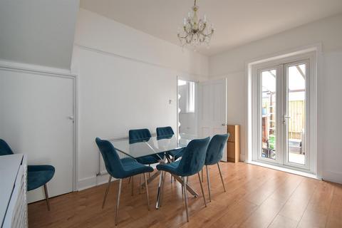 3 bedroom semi-detached house for sale, Bulverhythe Road, St. Leonards-On-Sea