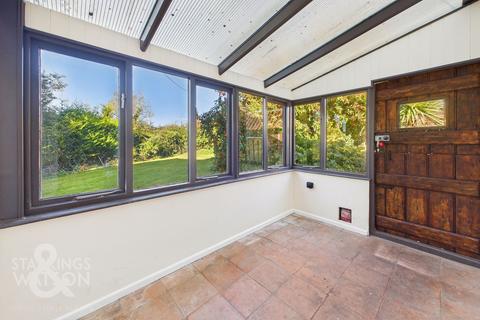 2, North Farm Cottages Kemps Road, Pulham St Mary, Diss, IP21 4YH