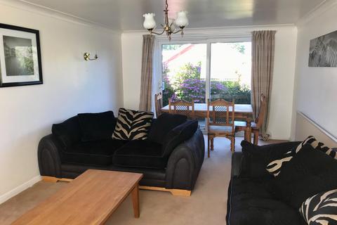 undefined, Lincoln LN2