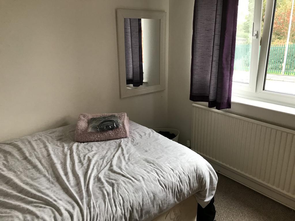 Bedroom15 ERave.jpg