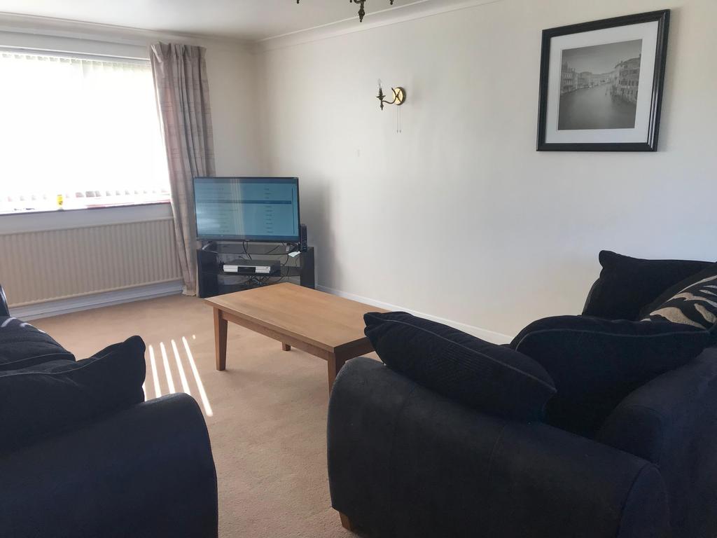 Ravendale Drive - Living Room .jpeg