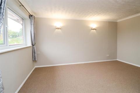 undefined, Reading Road South, Church Crookham GU52