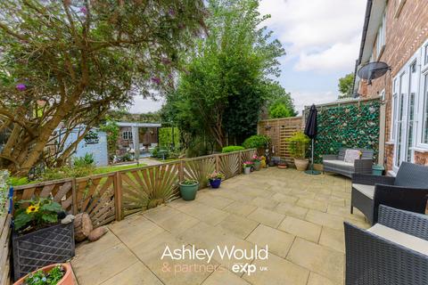 3 bedroom semi-detached house for sale, Richmond Street, Halesowen B63