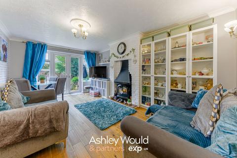 3 bedroom semi-detached house for sale, Richmond Street, Halesowen B63