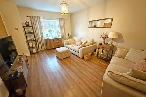 3 bedroom semi-detached house for sale, Kemsley Road, Birmingham, B14 5DN