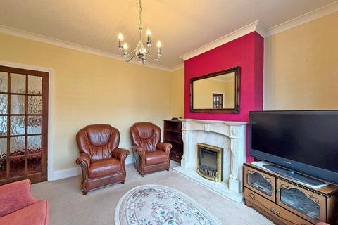 3 bedroom semi-detached house for sale, The Terrace, Finchfield, WV3
