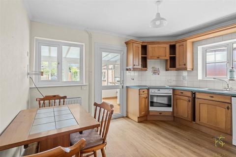 3 bedroom detached house for sale, Burlingham Avenue, Evesham WR11