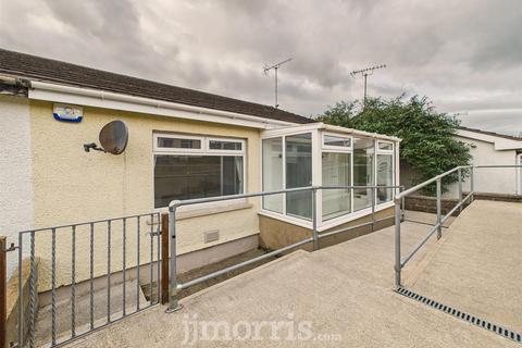 1 bedroom semi-detached bungalow for sale, Bryn Glas, Aberporth, Cardigan