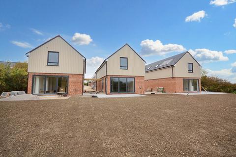 Aston Cross, Tewkesbury, Gloucestershire