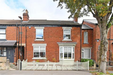62 Bromwich Road, Sheffield, S8 0GG