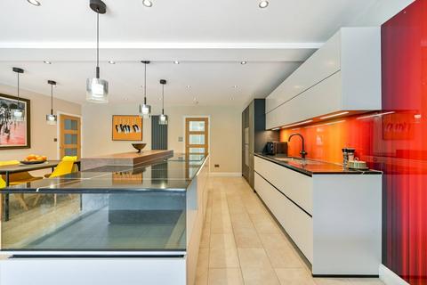 4 bedroom semi-detached house for sale, Cabrera Avenue, Virginia Water, GU25