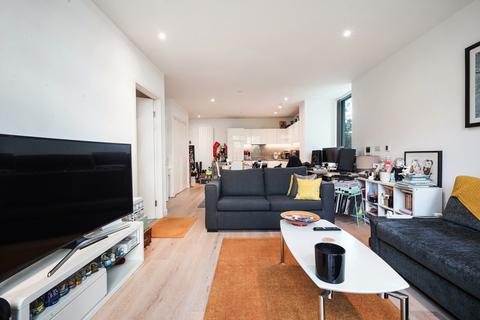 1 bedroom apartment for sale, Cable Street, London E16