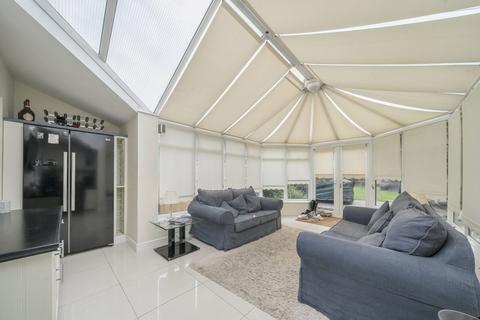 undefined, Kings Road, New Haw, KT15