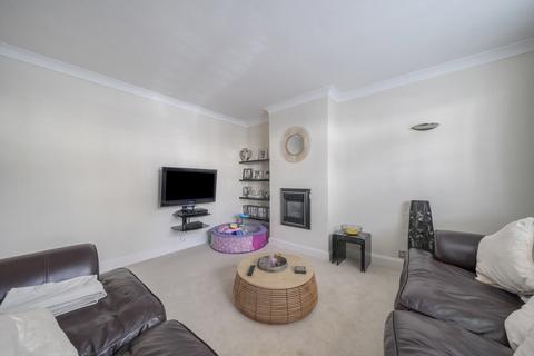 undefined, Kings Road, New Haw, KT15