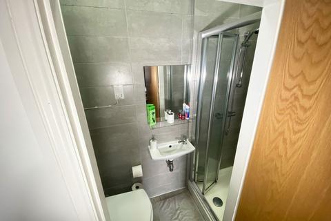 undefined, Chapel Hill, Huddersfield, HD1 3EB