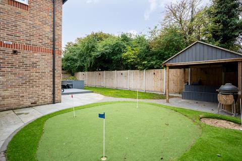 4 bedroom detached house for sale, Wotton Court, Birchington CT7