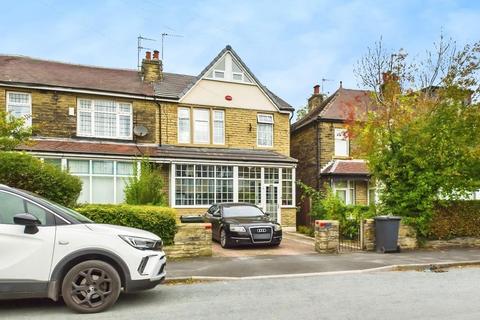 Redburn Road, Shipley