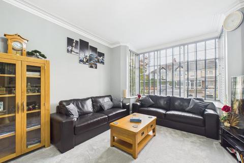 5 bedroom house for sale, Redburn Road, Shipley
