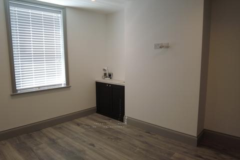 undefined, Lincoln LN5