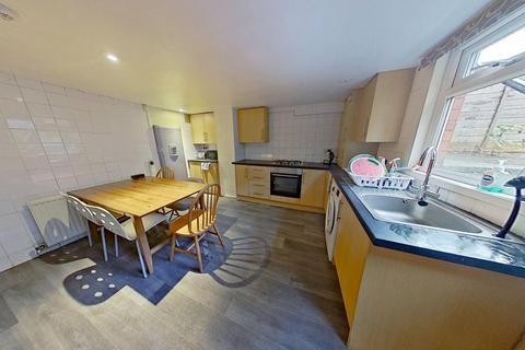 undefined, Ash road , Headignley, Leeds