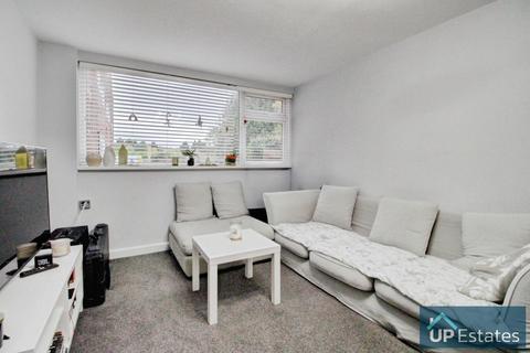 undefined, Garrick Close, Coventry