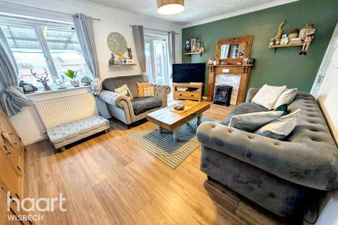 3 bedroom semi-detached house for sale, Conference Way, Wisbech