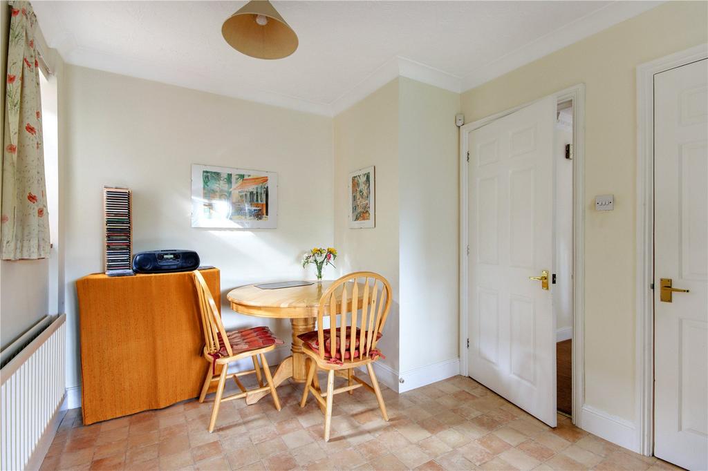 Breakfast Room