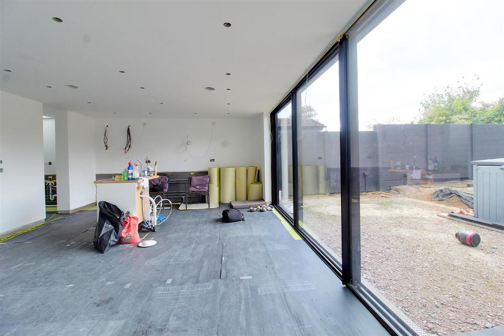 IMG 9499-IMG 9501.jpg