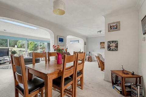 undefined, Queendown Avenue, Rainham