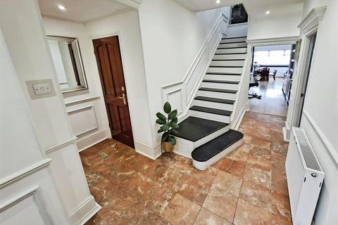 5 bedroom semi-detached house for sale, City Way, Rochester