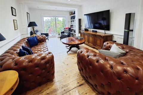 5 bedroom semi-detached house for sale, City Way, Rochester