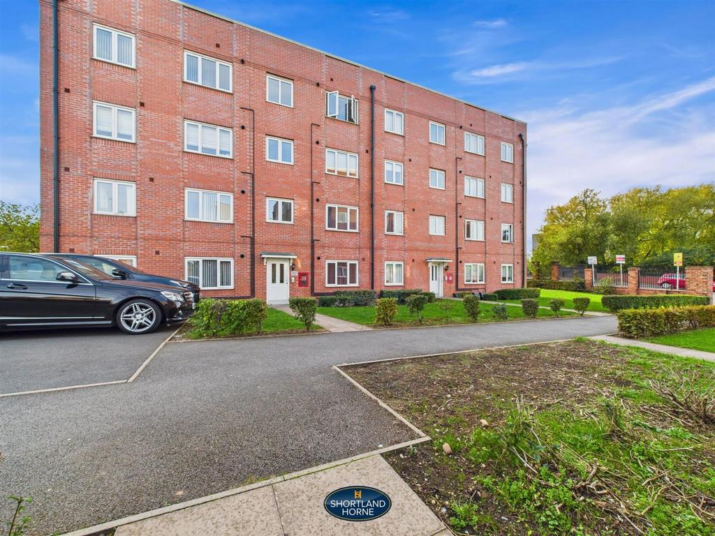 CAM01906 G0-PR0591-STILL013.jpg