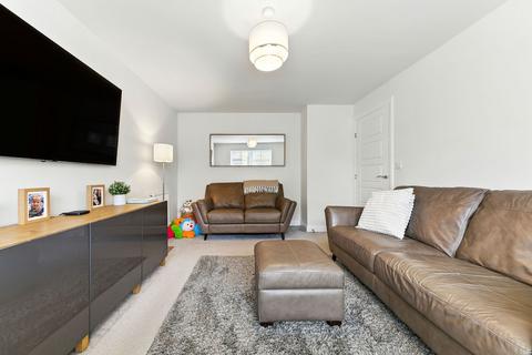 4 bedroom detached house for sale, Waterton Close, Leeds LS26