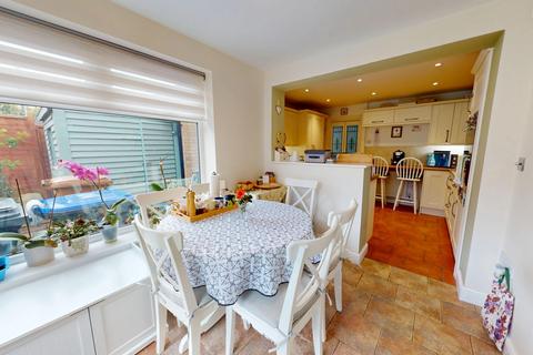 undefined, Manorfield Close, Little Billing, NN3 9SP