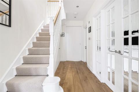 4 bedroom detached house for sale, Oakridge Avenue, Radlett