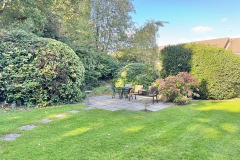 undefined, Old Common Gardens, Locks Heath
